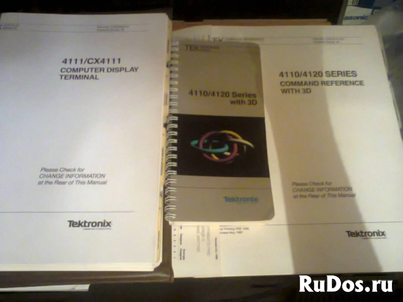 Tektronix 4111 цветной графический 19" терминал изображение 6