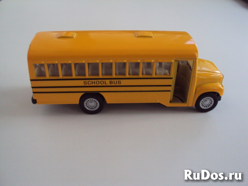 Американский школьный автобус изображение 6