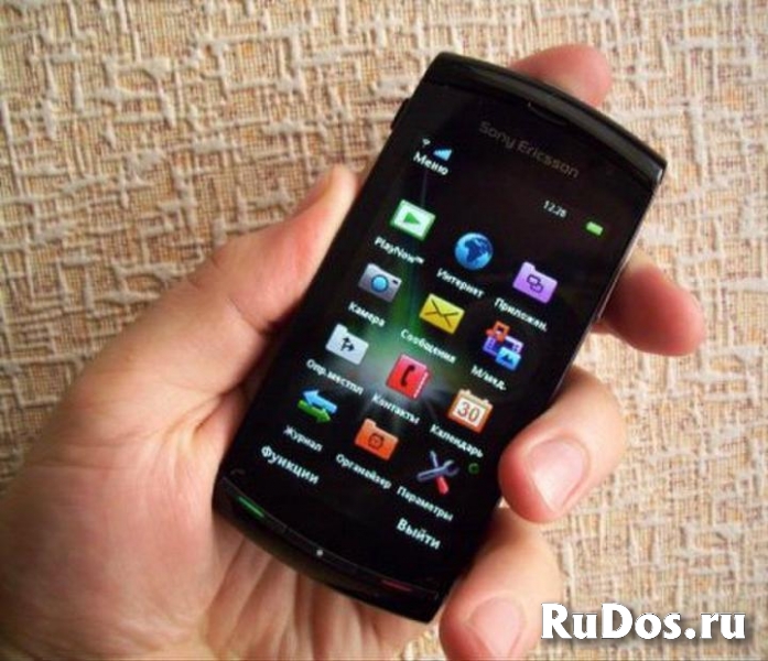 Новый Sony Ericsson U5i Vivaz Black (оригинал) фотка