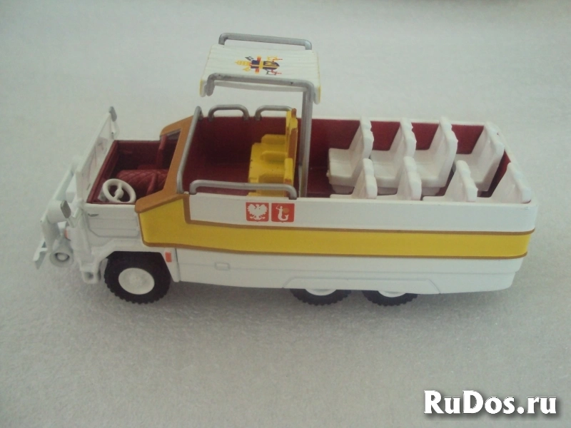 Star 660 Papamobile Папамобиль 1979 изображение 6