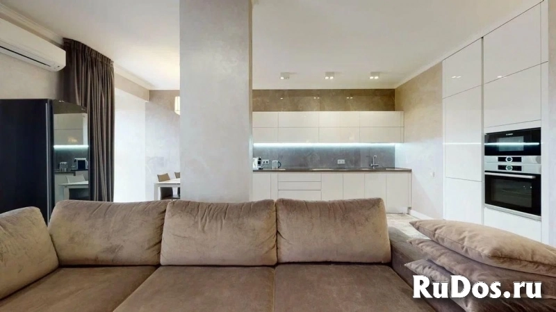 Продам 2 комнатную квартиру 63.5 м2 фотка