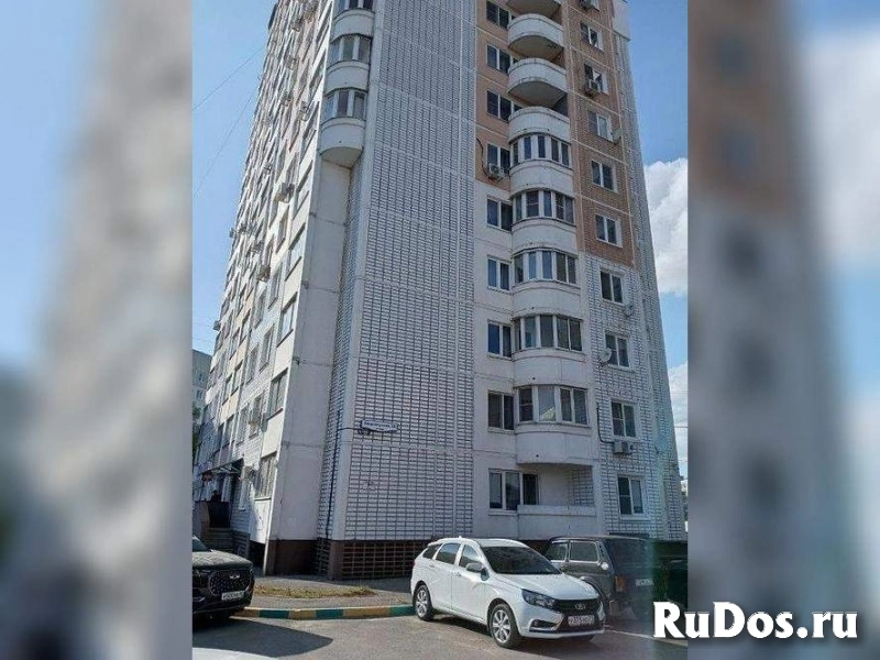 Продам 2 комнатную квартиру 66 м2 изображение 4