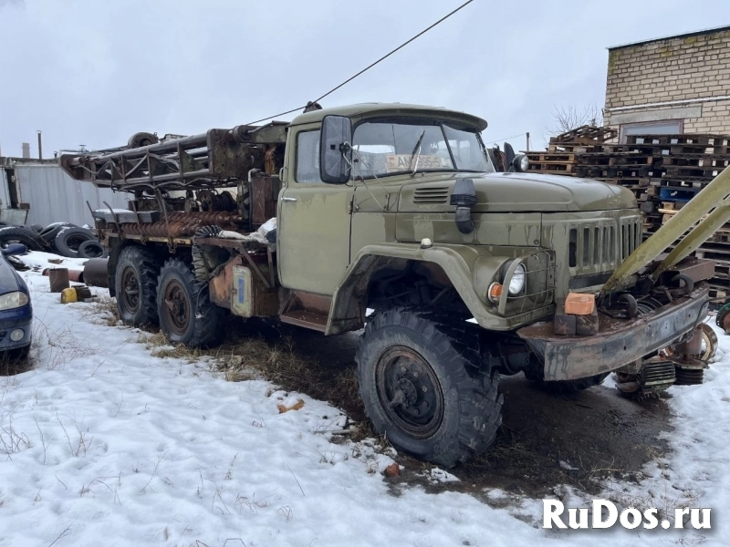 Буровая машина ЗИЛ 131 установка ЛБУ-50 изображение 3