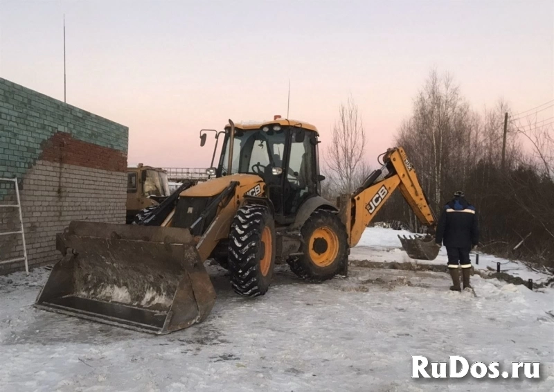 Услуги / Аренда Экскаватор погрузчик, трактора изображение 4