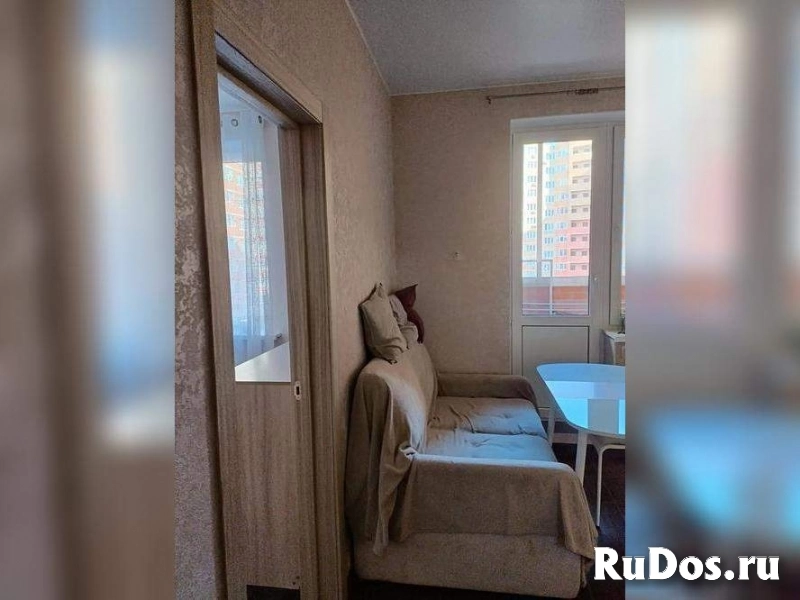 Продам 1 комнатную квартиру 35.7 м2 изображение 3