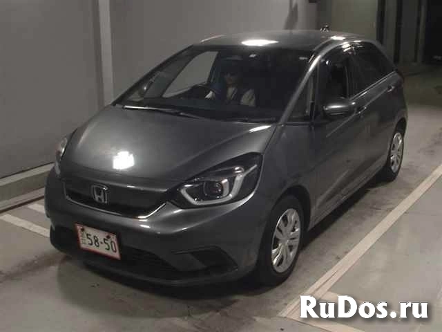 Хэтчбек гибрид Honda Fit кузов GR3 модификация e:HEV Home Hybrid изображение 4