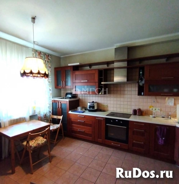 Продам 4 комнатную квартиру 142.9 м2 фотка