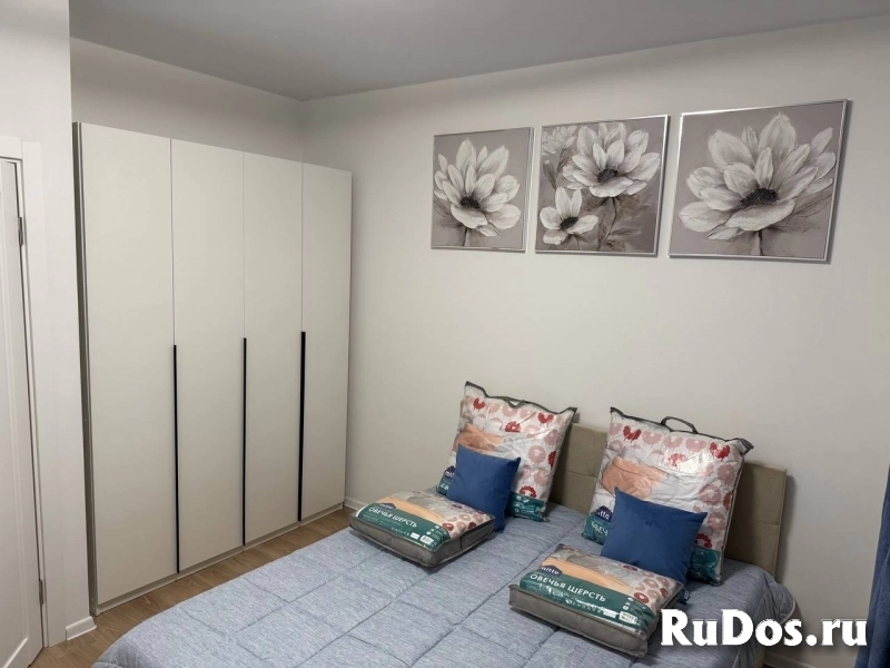 Продам 2 комнатную квартиру 54.4 м2 изображение 5