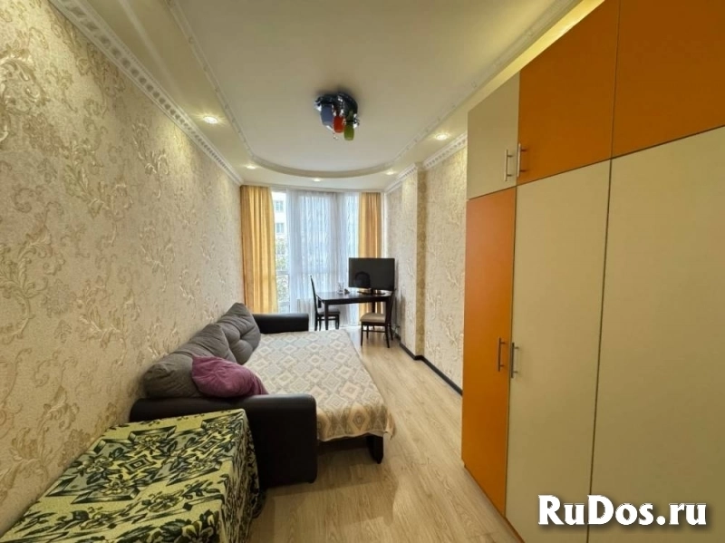 Продам 2 комнатную квартиру 62 м2 изображение 4