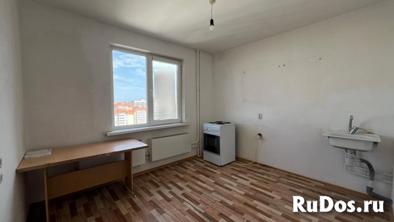 Продам 2 комнатную квартиру 59 м2 изображение 8