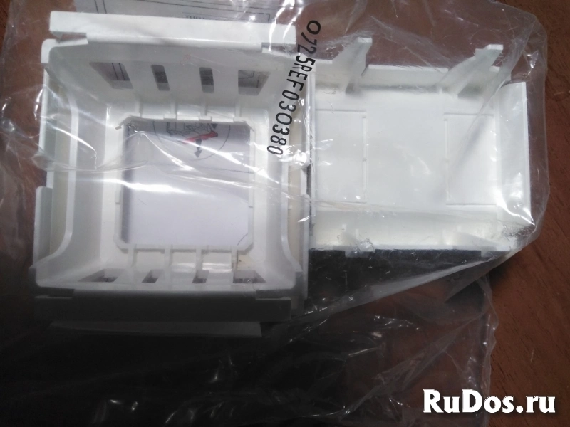 Рамки фирмы Legrand изображение 4