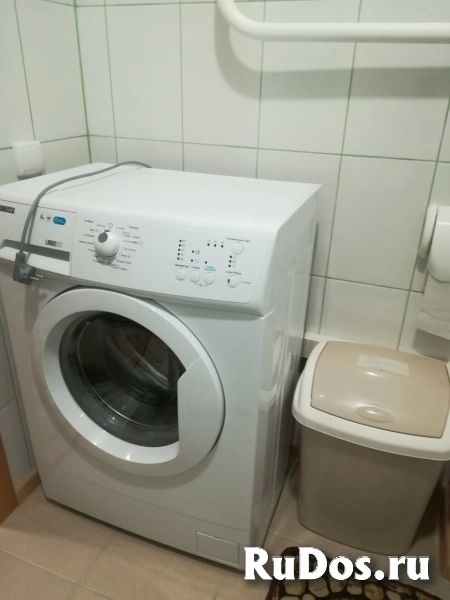 сдам 1 ком. кв.38 кв/м русской семейной паре или девушке изображение 4