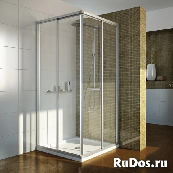 Душевой уголок GuteWetter Practic Square GK-422 90x90 см стекло бесцветное, профиль матовый хром PRACTIC SQUARE GK-422 MCR 1 90x90 фото