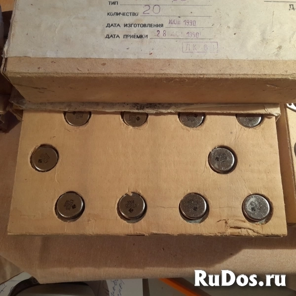 Транзисторы  СССР   Новые. изображение 8