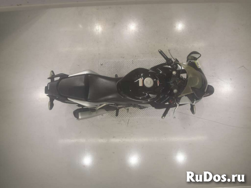 Мотоцикл спортбайк Honda CBR250R A рама MC41 модификация A спорт изображение 7