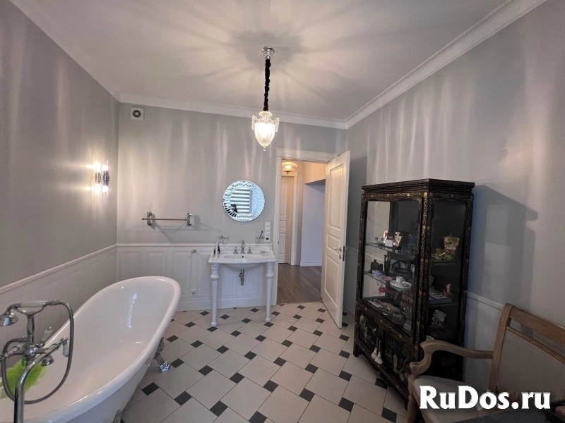 Продам 5 комнатную квартиру 167 м2 изображение 6