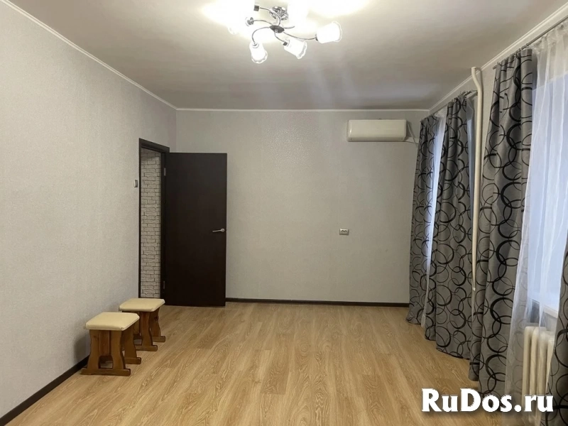 Продам 2 комнатную квартиру 52 м2 изображение 3