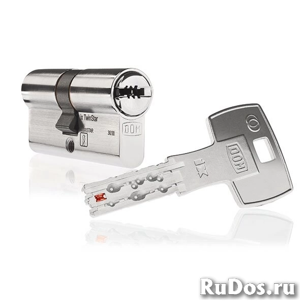 Цилиндр DOM Twinstar ключ-ключ (размер 30x50 мм) - Никель фото
