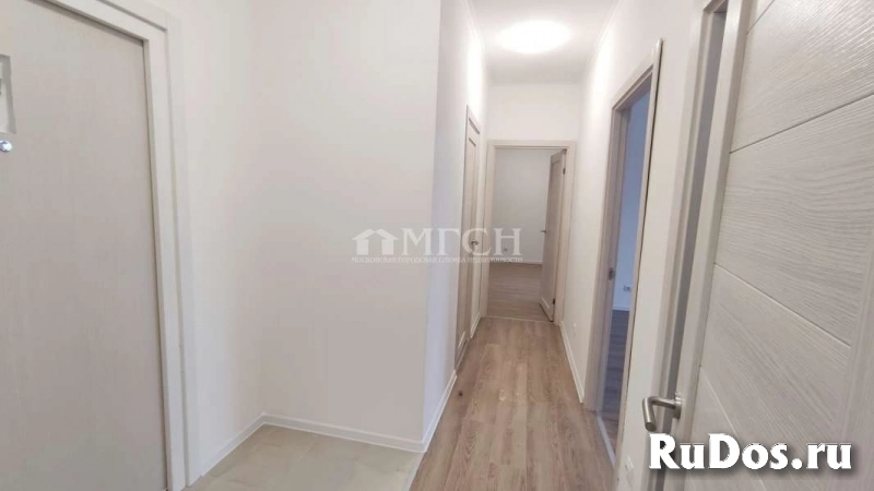 Продам 2 комнатную квартиру 57 м2 изображение 7