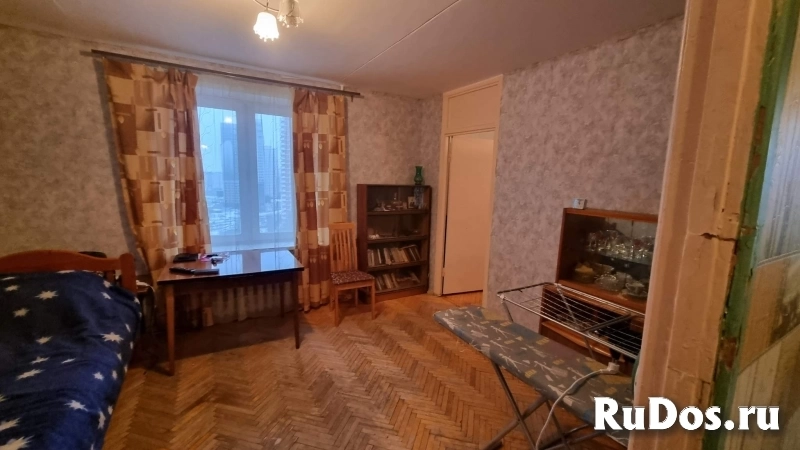 Продам 2 комнатную квартиру 38 м2 изображение 3