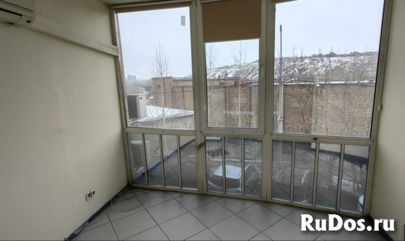 Офис в самом центре города 189 м² 1 линия изображение 4