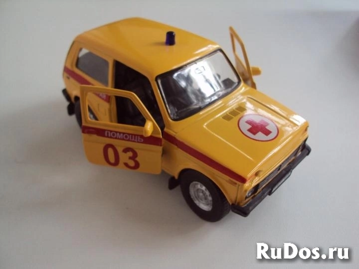 Автомобиль Лада 4x4 Скорая помощь изображение 4