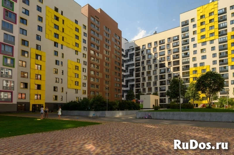 Продам коммерческую недвижимость 2352 м2 фото