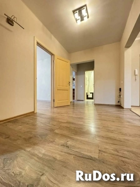 Продам 2 комнатную квартиру 80.1 м2 изображение 7