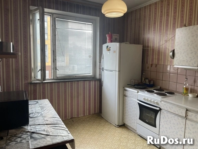 Продам 2 комнатную квартиру 54 м2 изображение 9