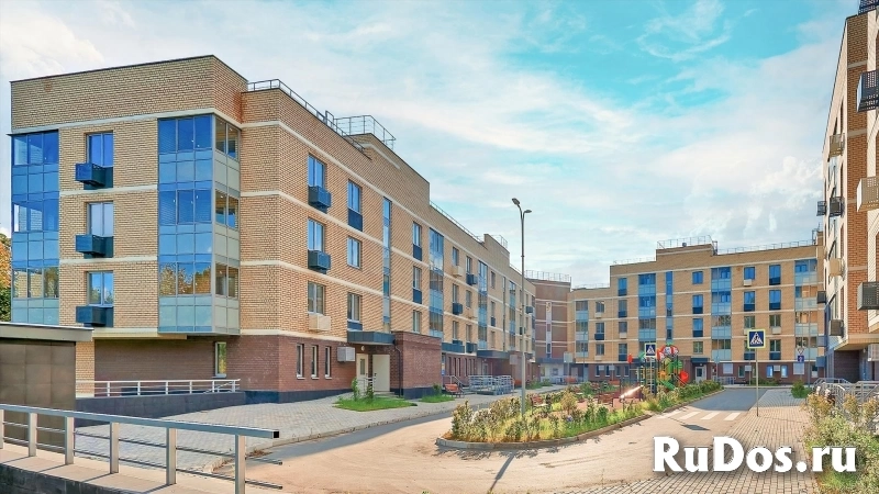 Продам 2 комнатную квартиру 69.8 м2 изображение 3