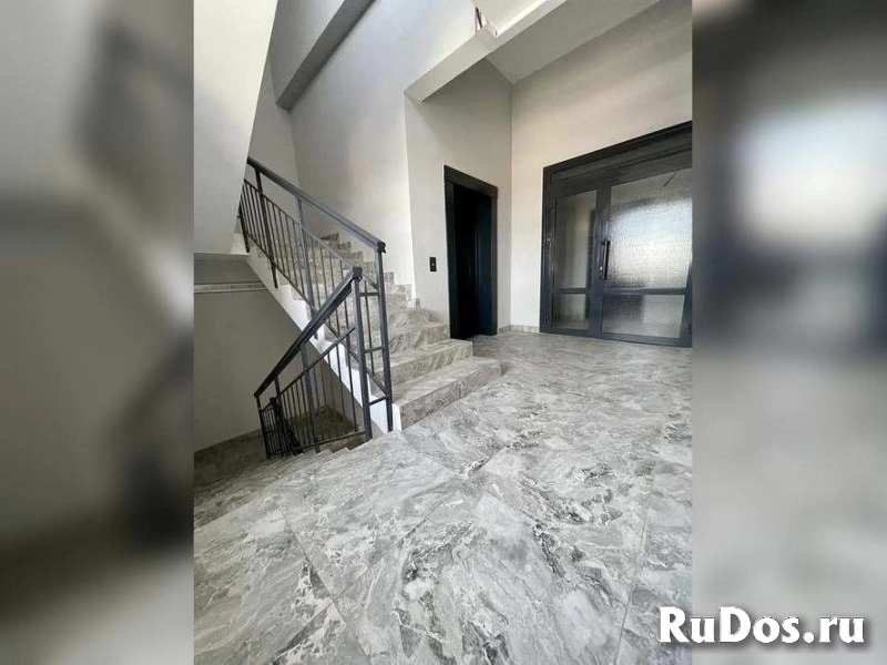 Продам 2 комнатную квартиру 63.8 м2 изображение 5