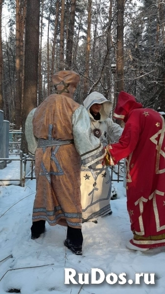 Семейной паре провожу светлое венчание дара Духа Святого, укрепля фото