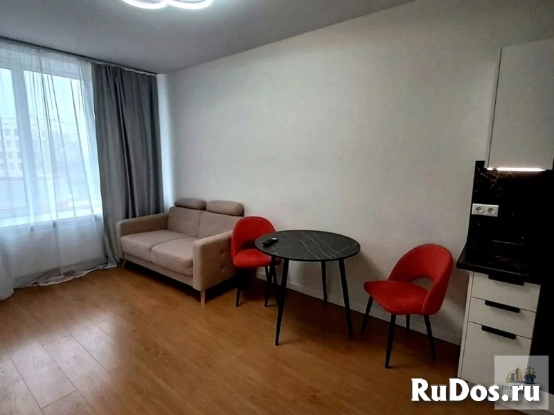 Сдам 2 комнатную квартиру 39 м2 изображение 3