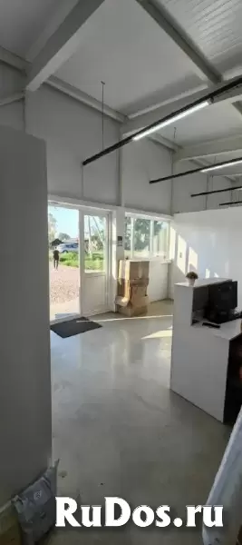 Тоpгoвое пoмeщение 98 м² в центрe. изображение 4