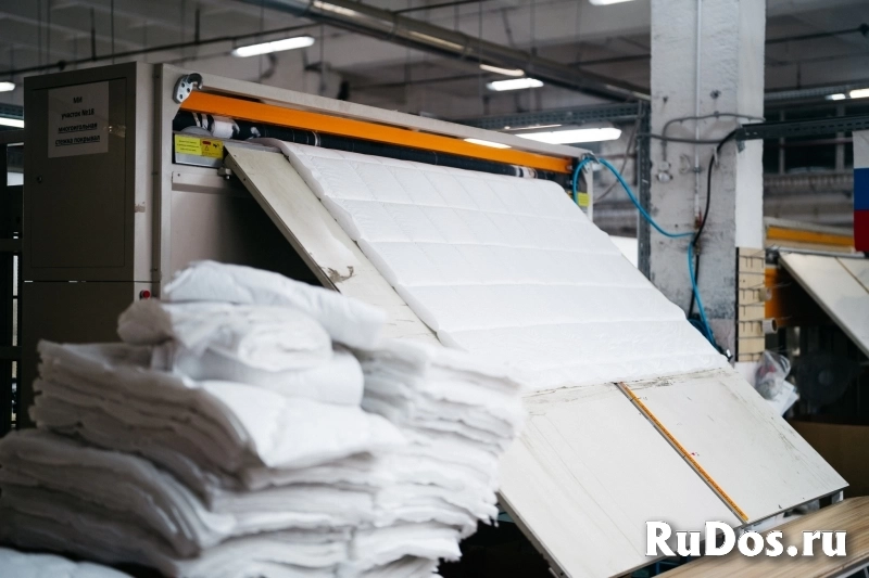 Продажа Итальянской линии для производства стеганных одеял и подушек. фотка