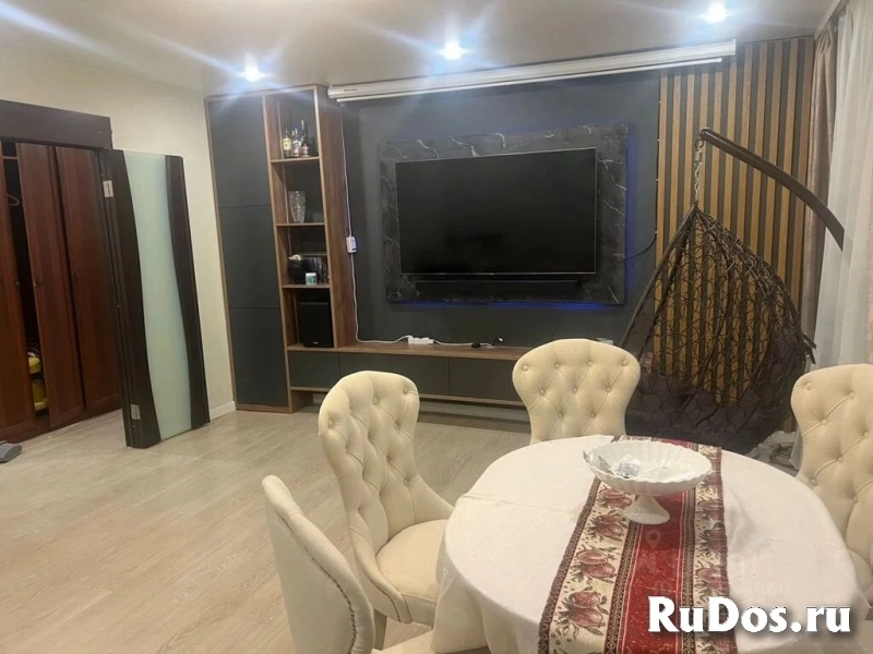 Сдам 2 комнатную квартиру 69 м2 изображение 4