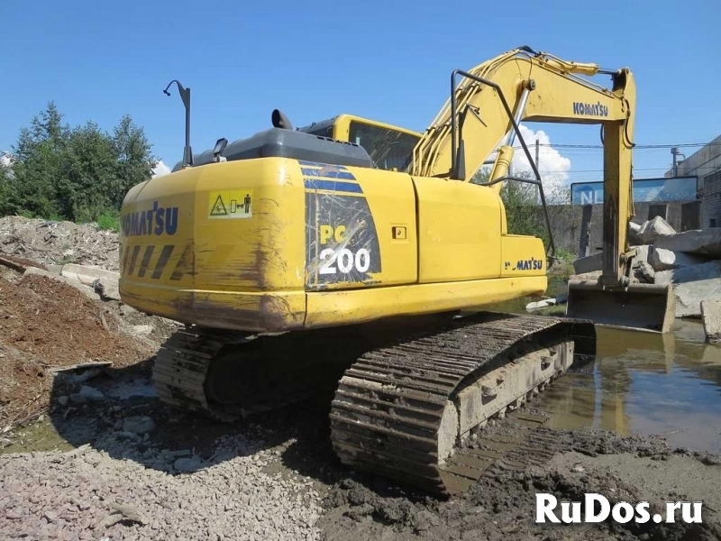 Гусеничный экскаватор Komatsu 200, 2015 г, болотник изображение 5