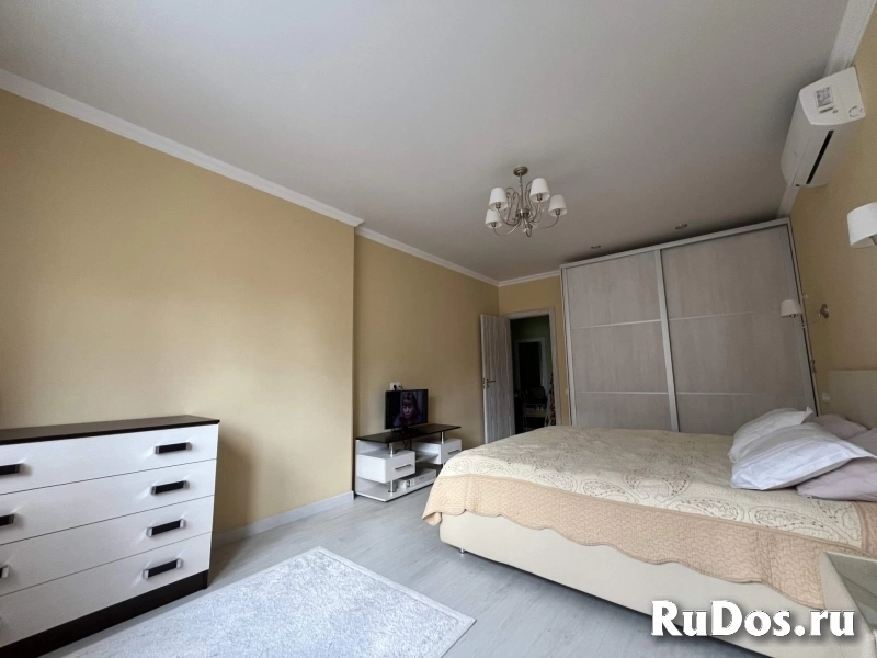 Продам 2 комнатную квартиру 63.3 м2 изображение 9