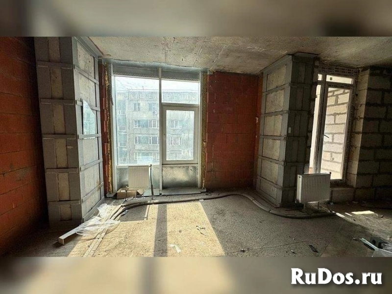 Продам 1 комнатную квартиру 46 м2 изображение 3