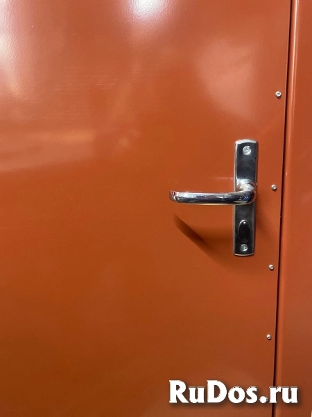 Двери судовые легкие брызгонепроницаемые изображение 5