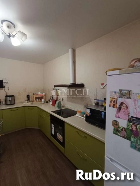 Продам 1 комнатную квартиру 40.4 м2 фотка