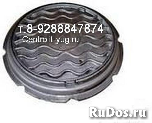Люк чугунный средний фотка