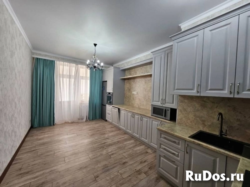 Продам 1 комнатную квартиру 63 м2 изображение 4