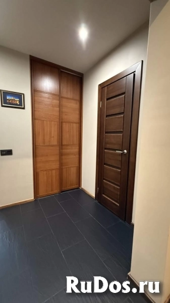 Продам 2 комнатную квартиру 70 м2 изображение 9