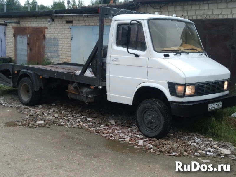 Услуги эвакуатора до 3 тонн ломанная платформа фотка