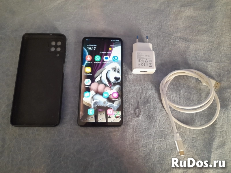 Телефон Samsung Gаlахy М12 фотка