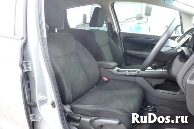 Универсал гибрид Honda Shuttle Hybrid кузов GP7 модификация Hybrid Honda Sensing изображение 5