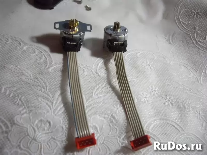 Моторчик шаговый 12 вольт изображение 6