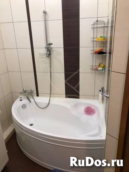 Продам 2 комнатную квартиру 67 м2 изображение 5