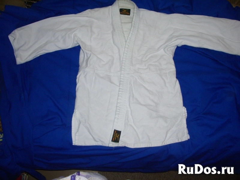 Кимоно для дзюдо- Куртка и штаны Mizuno  4\170 фото